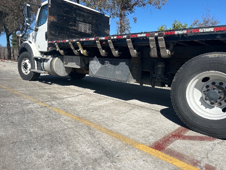 2019 Freightliner M2 112 in Fontana, CA — photo 5