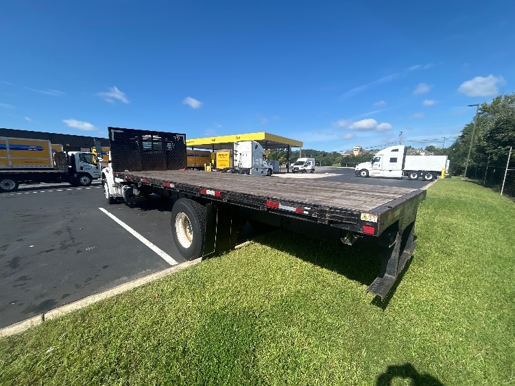 2020 Freightliner eM2 in Jessup, MD — photo 6