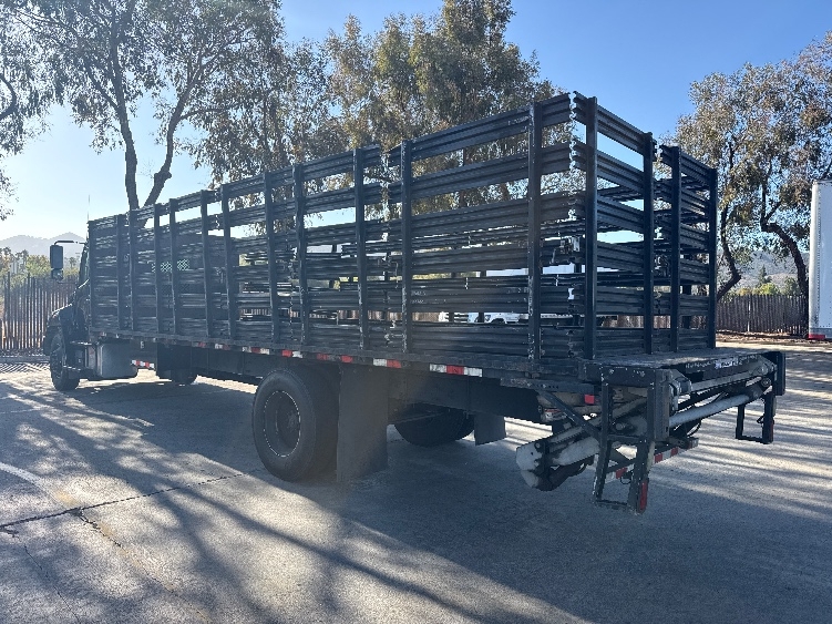 2020 Hino 268 in Torrance, CA — photo 6
