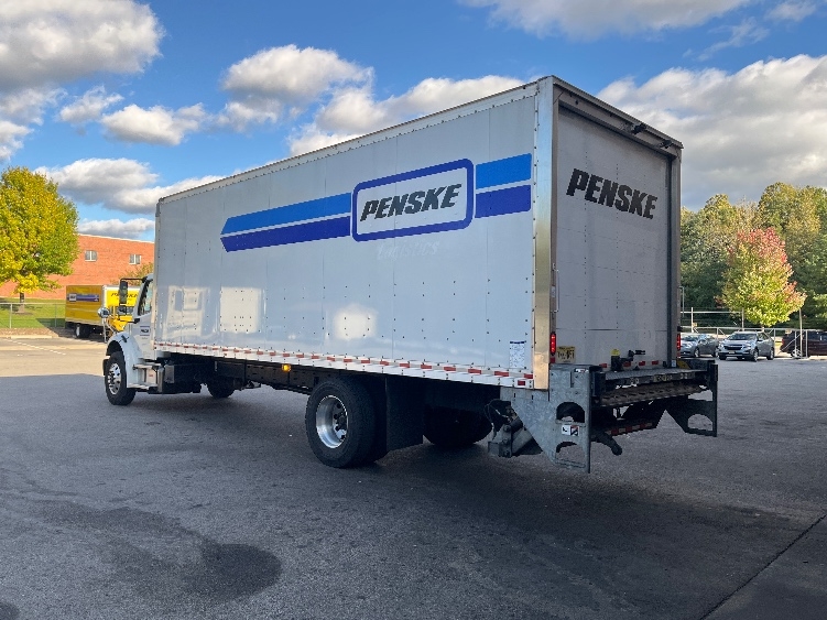 2024 Freightliner eM2 in Burlington, NJ — photo 6