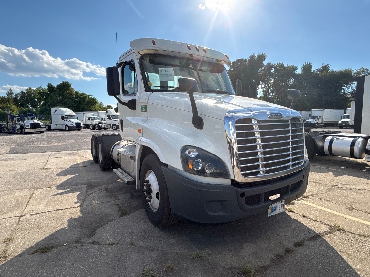 2020 Freightliner Cascadia in Birmingham, AL