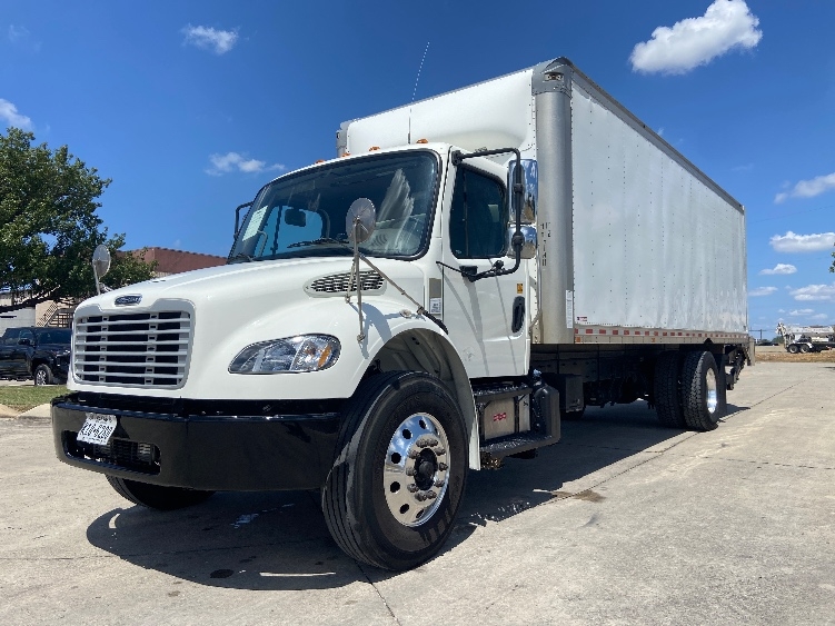 2020 Freightliner eM2 in San Antonio, TX — photo 3