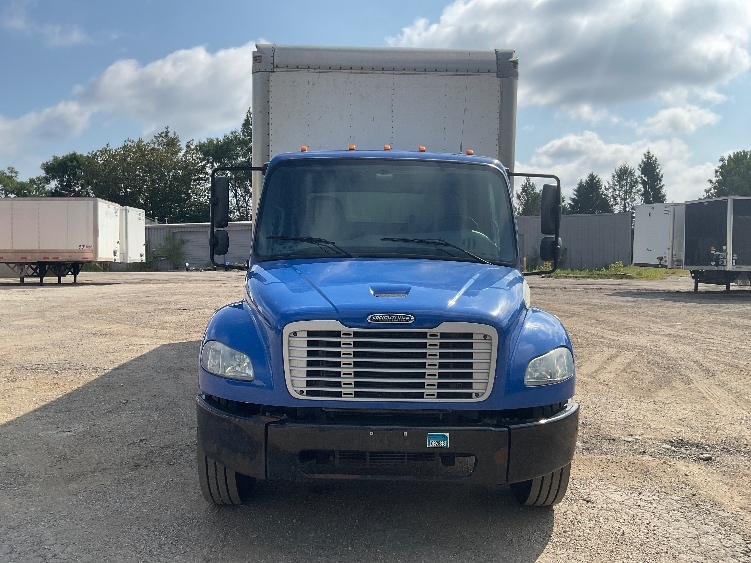 2020 Freightliner eM2 in Chicago (Melrose Park), IL — photo 2