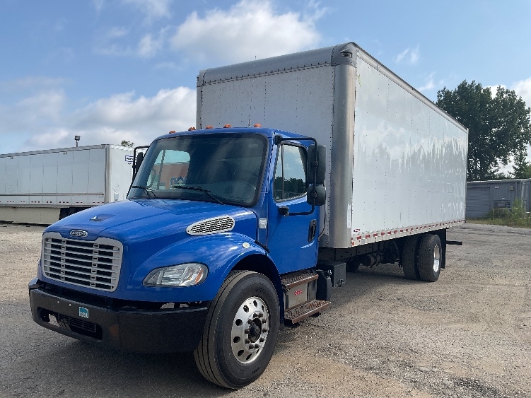 2020 Freightliner eM2 in Chicago (Melrose Park), IL — photo 3