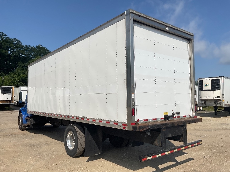 2020 Freightliner eM2 in Chicago (Melrose Park), IL — photo 6