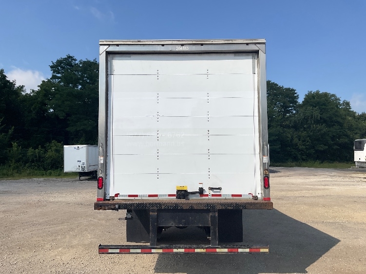 2020 Freightliner eM2 in Chicago (Melrose Park), IL — photo 7