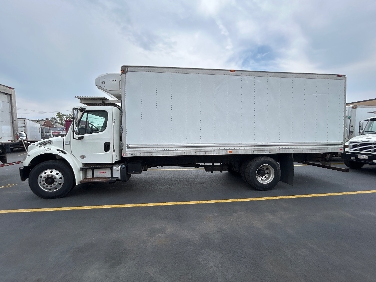 2020 Freightliner M2 106 in Braintree, MA — photo 4