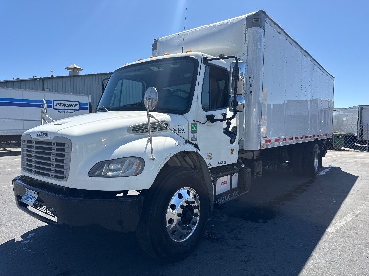 2020 Freightliner eM2 in West Sacramento, CA — photo 3