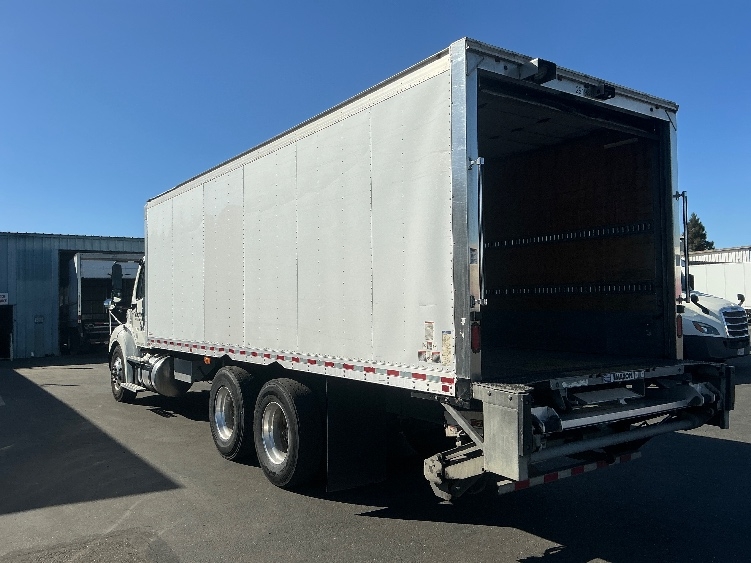 2020 Freightliner M2 112 in West Sacramento, CA — photo 6