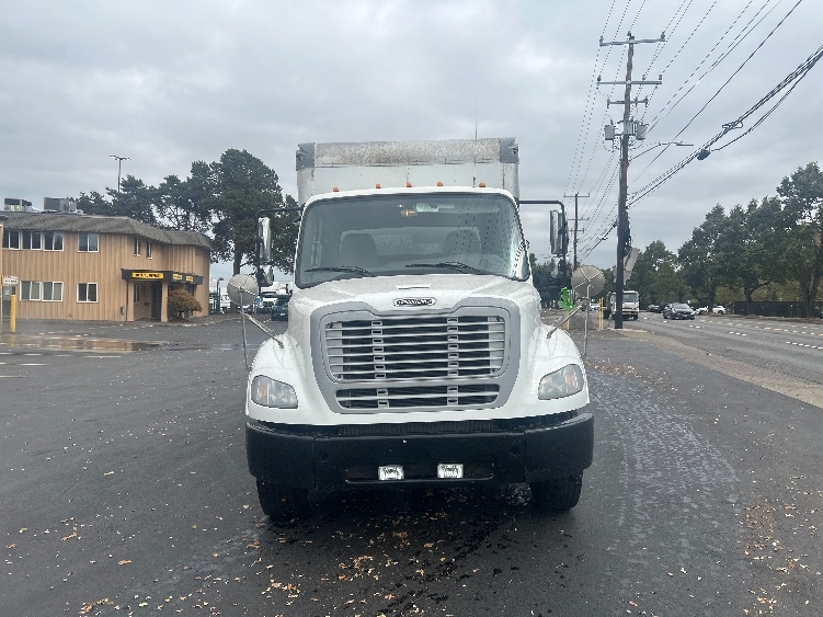 2020 Freightliner M2 112 in Portland, OR — photo 2