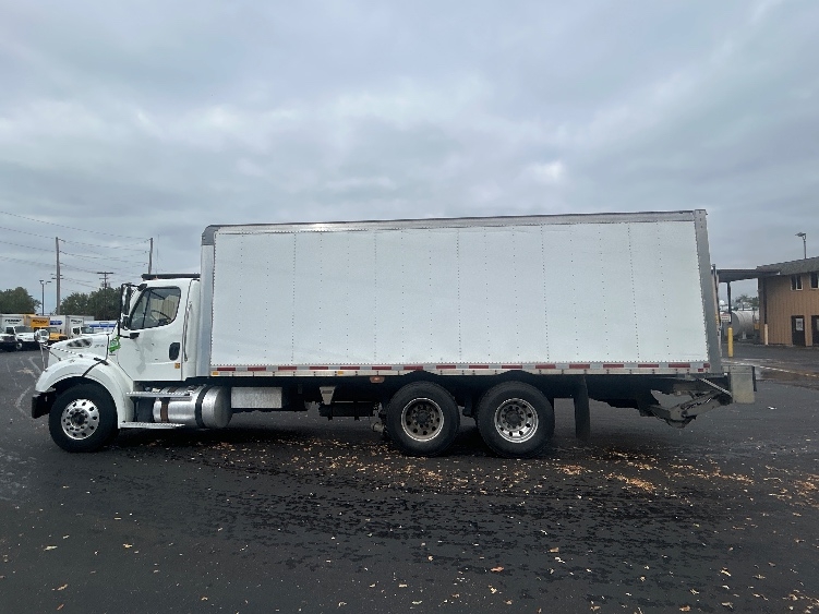 2020 Freightliner M2 112 in Portland, OR — photo 4