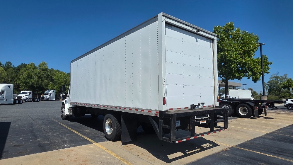 2020 Freightliner eM2 in Concord, NC — photo 6