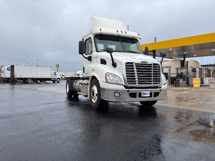 2020 Freightliner Cascadia in Columbus, OH