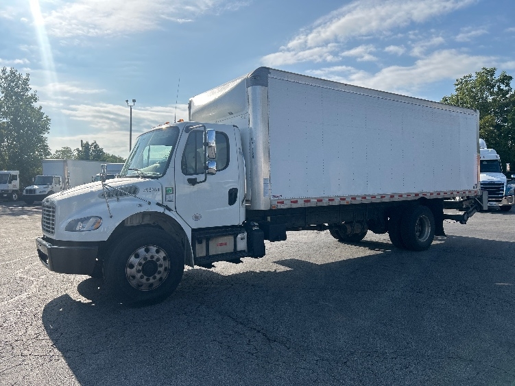 2020 Freightliner eM2 in Obetz, OH — photo 3