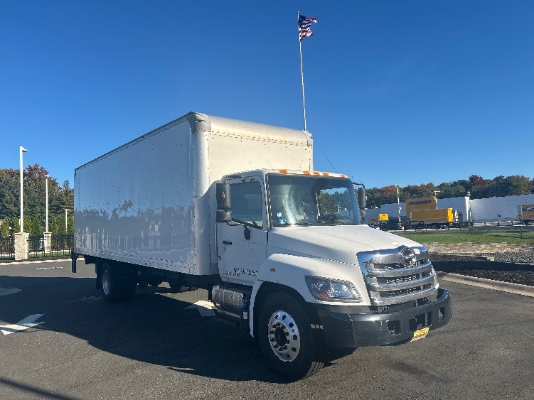 2020 Hino 268 in Dayton, NJ