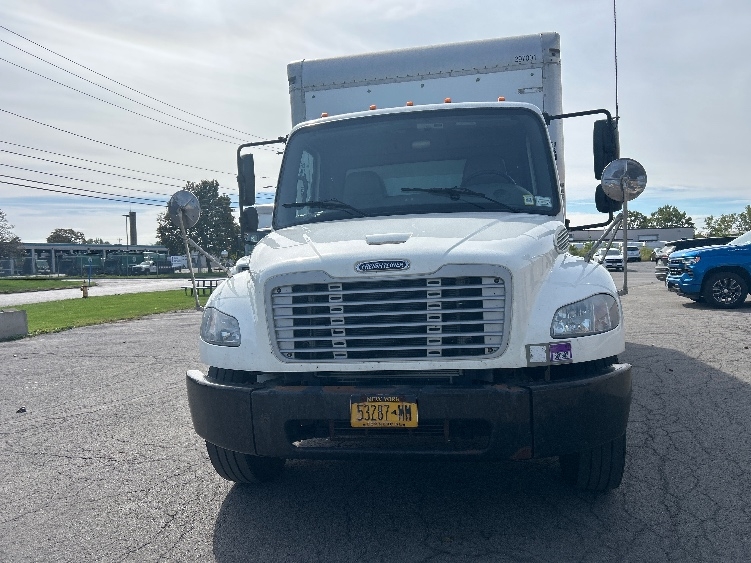 2019 Freightliner eM2 in Geneva, NY — photo 2