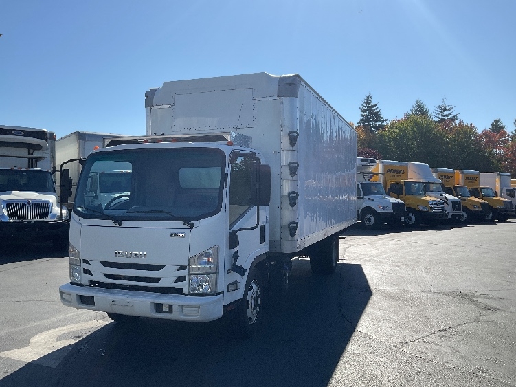 2019 Isuzu NRR in Kent, WA — photo 3