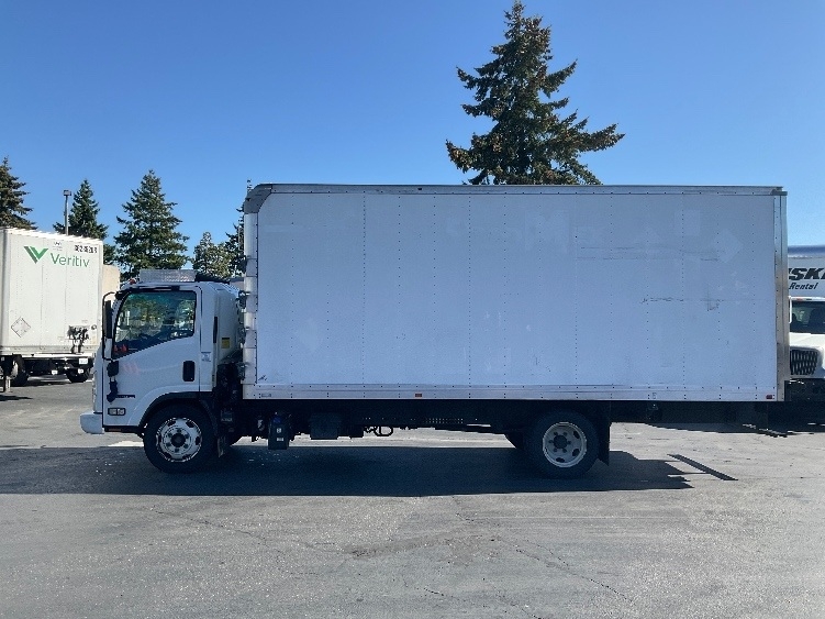 2019 Isuzu NRR in Kent, WA — photo 4