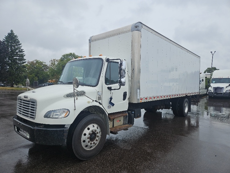 2020 Freightliner eM2 in Chicago (Melrose Park), IL — photo 3
