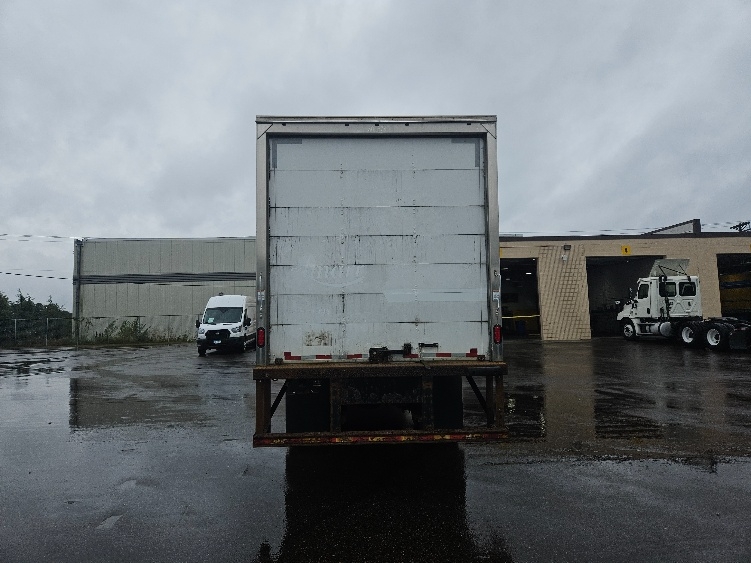2020 Freightliner eM2 in Chicago (Melrose Park), IL — photo 7