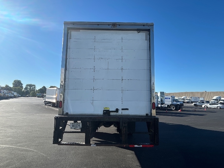 2020 Freightliner eM2 in Louisville, KY — photo 7