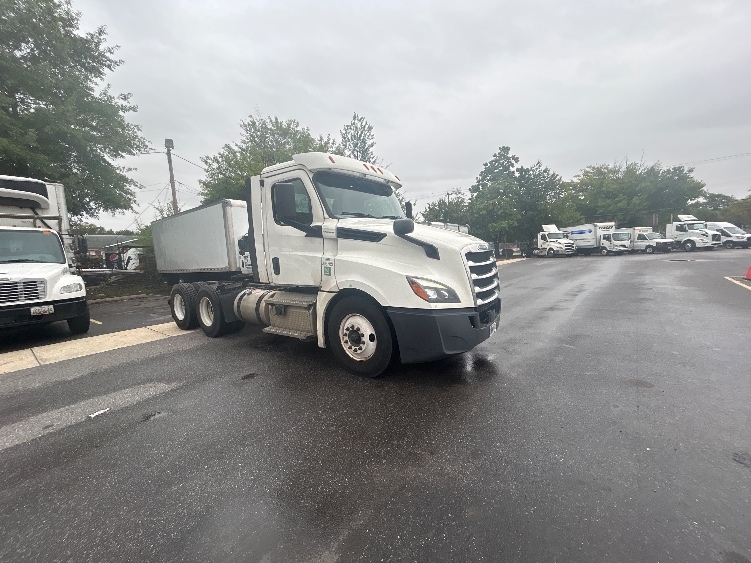 2020 Freightliner Cascadia in Baltimore, MD