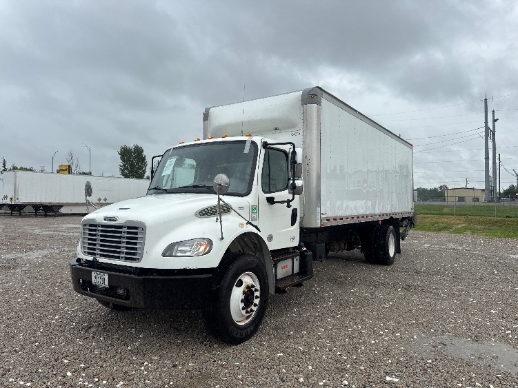 2020 Freightliner eM2 in Kansas City, MO — photo 3
