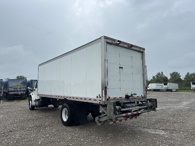 2020 Freightliner eM2 in Kansas City, MO — photo 6