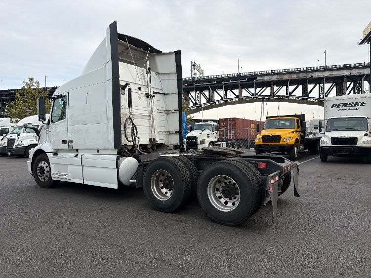 2021 Volvo in Dayton, NJ — photo 5