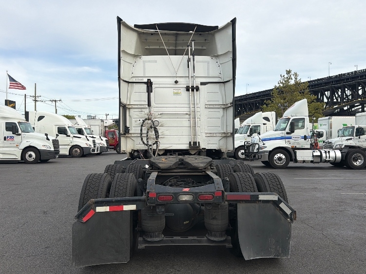2021 Volvo in Dayton, NJ — photo 6