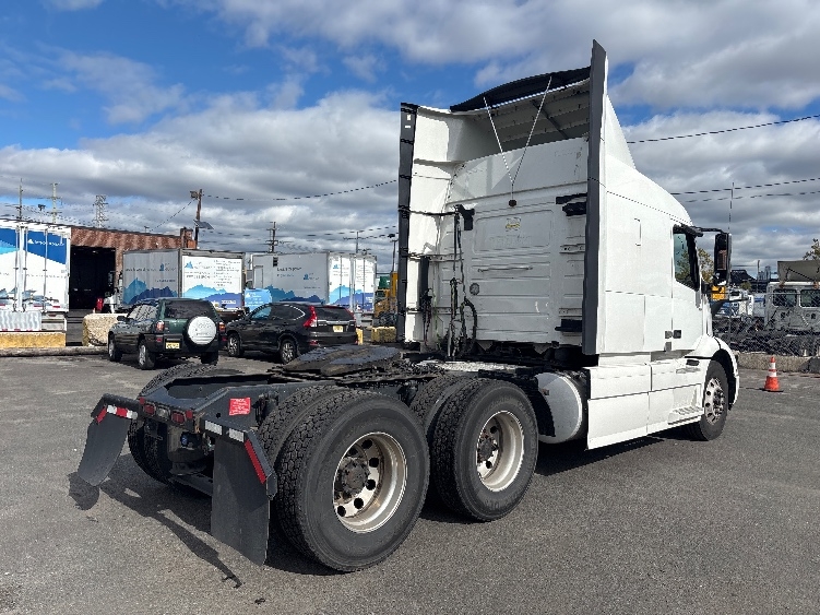 2021 Volvo in Dayton, NJ — photo 7