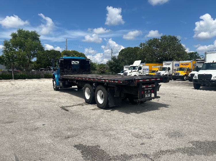 2020 Freightliner eM2 in Medley, FL — photo 6