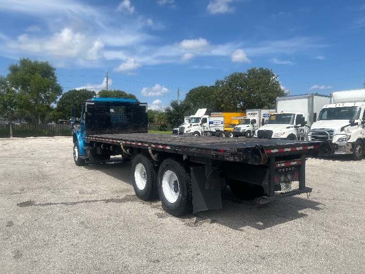 2020 Freightliner eM2 in Medley, FL — photo 6