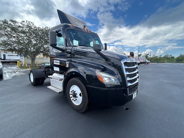 2019 Freightliner Cascadia in Tampa, FL