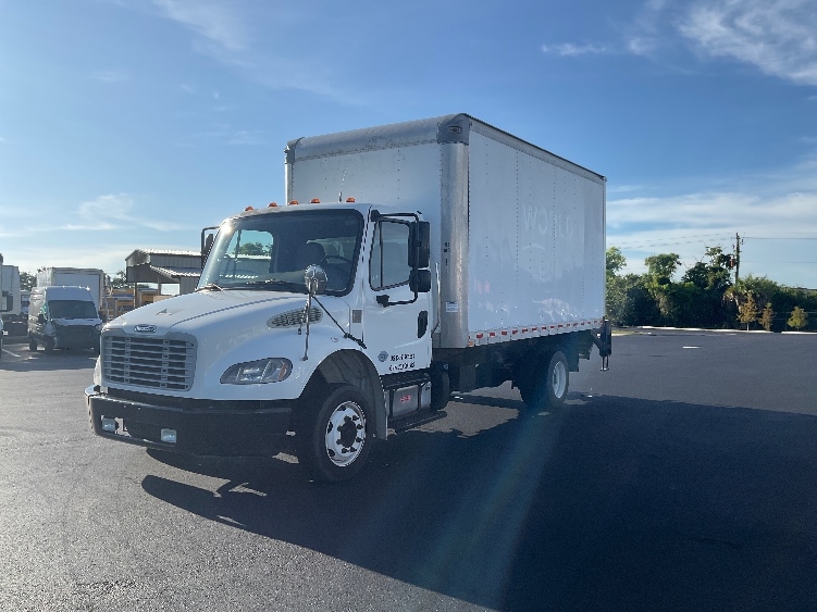 2020 Freightliner eM2 in Tampa, FL — photo 3