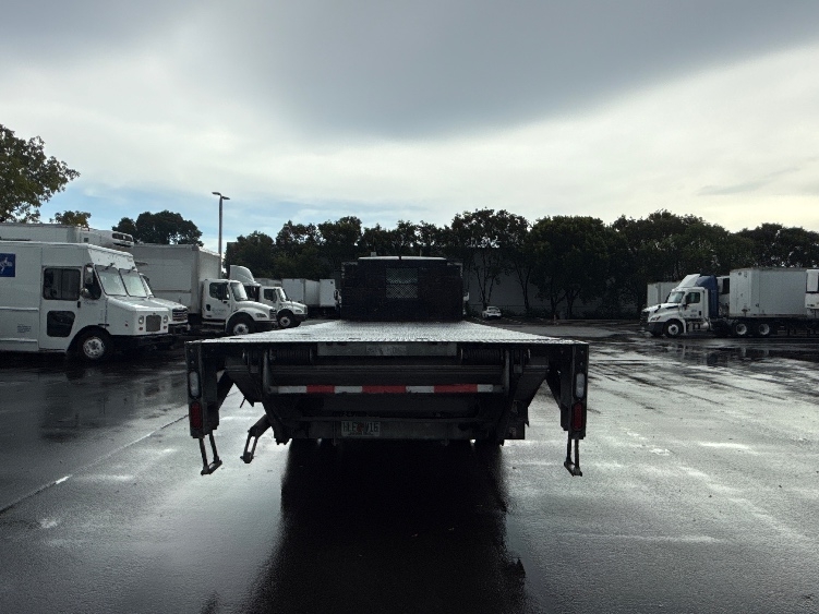 2020 Freightliner eM2 in Medley, FL — photo 7