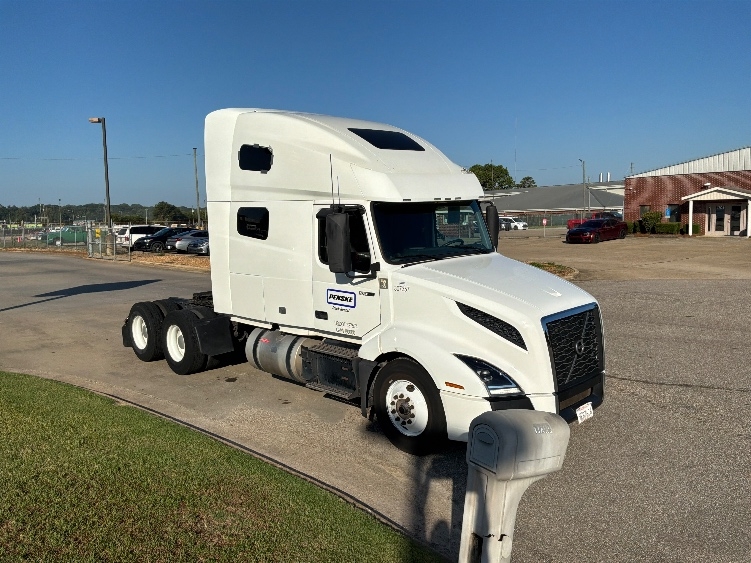 2020 Volvo VNL 760 in Montgomery, AL