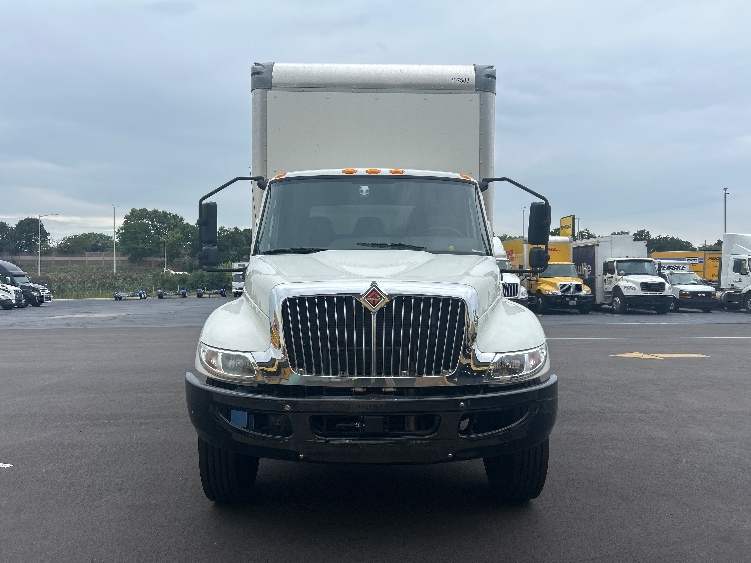 2020 International MV in Chicago (Melrose Park), IL — photo 2
