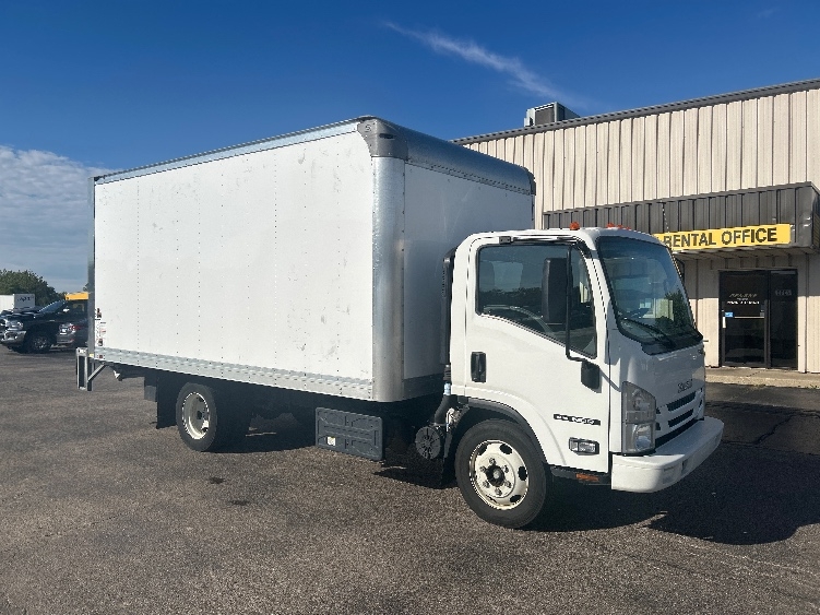 2019 Isuzu NQR in Chicago (Melrose Park), IL