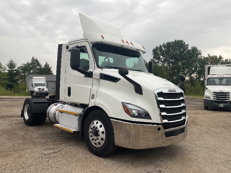 2020 Freightliner Cascadia