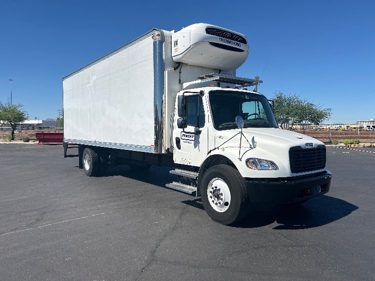 2024 Freightliner eM2