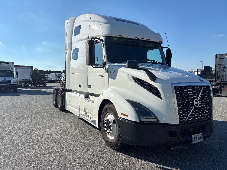 2023 Volvo VNL 760 in Greensboro, NC