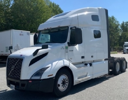 2023 Volvo VNL 760 in Greensboro, NC — photo 3