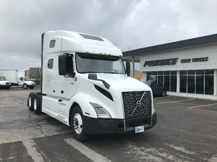 2023 Volvo VNL 760