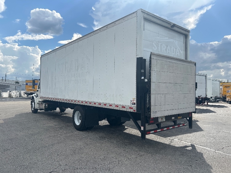 2022 Freightliner eM2 in Ocala, FL — photo 6