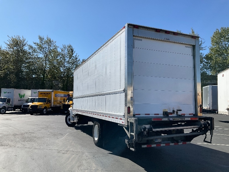 2019 Freightliner eM2 in Kent, WA — photo 6