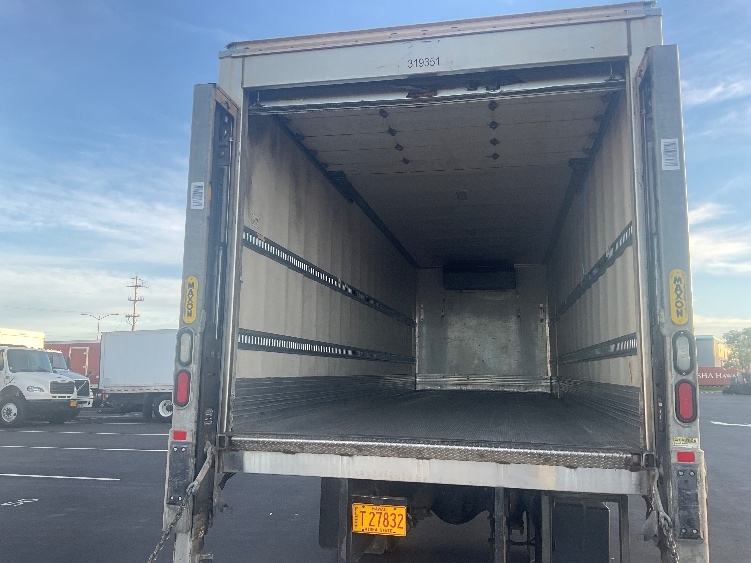 2019 Freightliner eM2 in Torrance, CA — photo 8