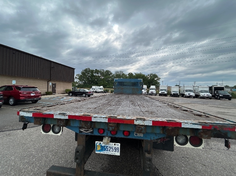 2020 Freightliner eM2 in Warren, MI — photo 8