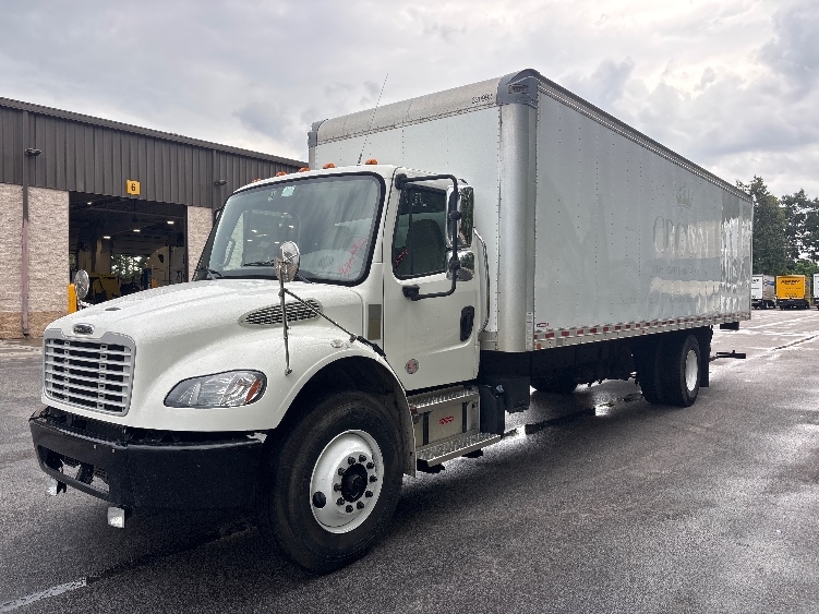 2021 Freightliner eM2 in Ladson, SC — photo 3