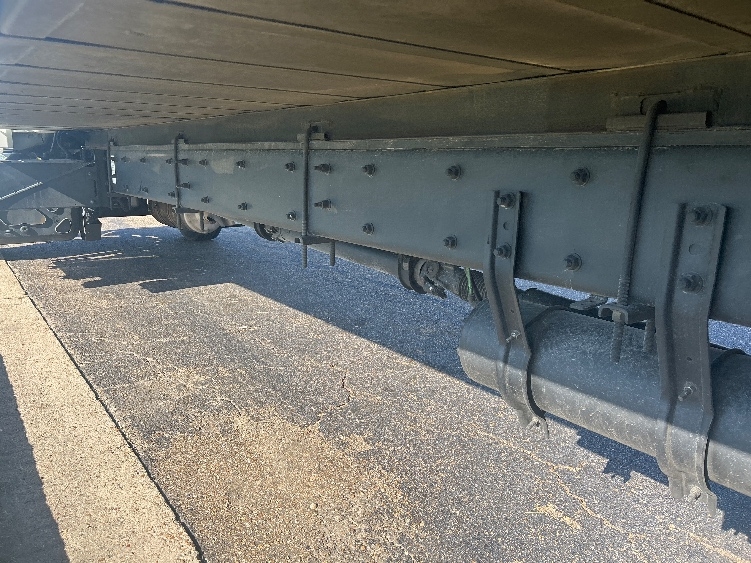 2021 Freightliner eM2 in Richland, MS — photo 5